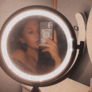 Meet your Posher, Joselyn